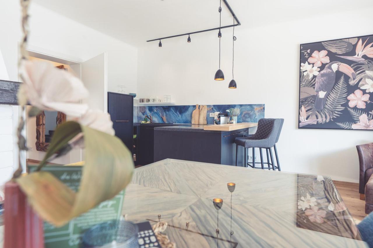 Aparthotel Anna Pertl - Lieblingsquartier Sankt Gilgen Esterno foto